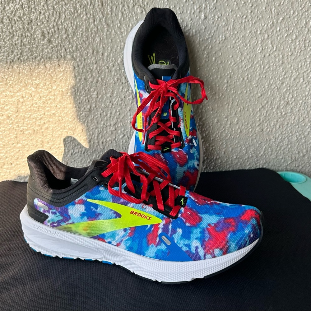 Brooks Launch 9 Running Shoes Womens 8.5 Sneaker Multicolor Tie-Dye NightLife